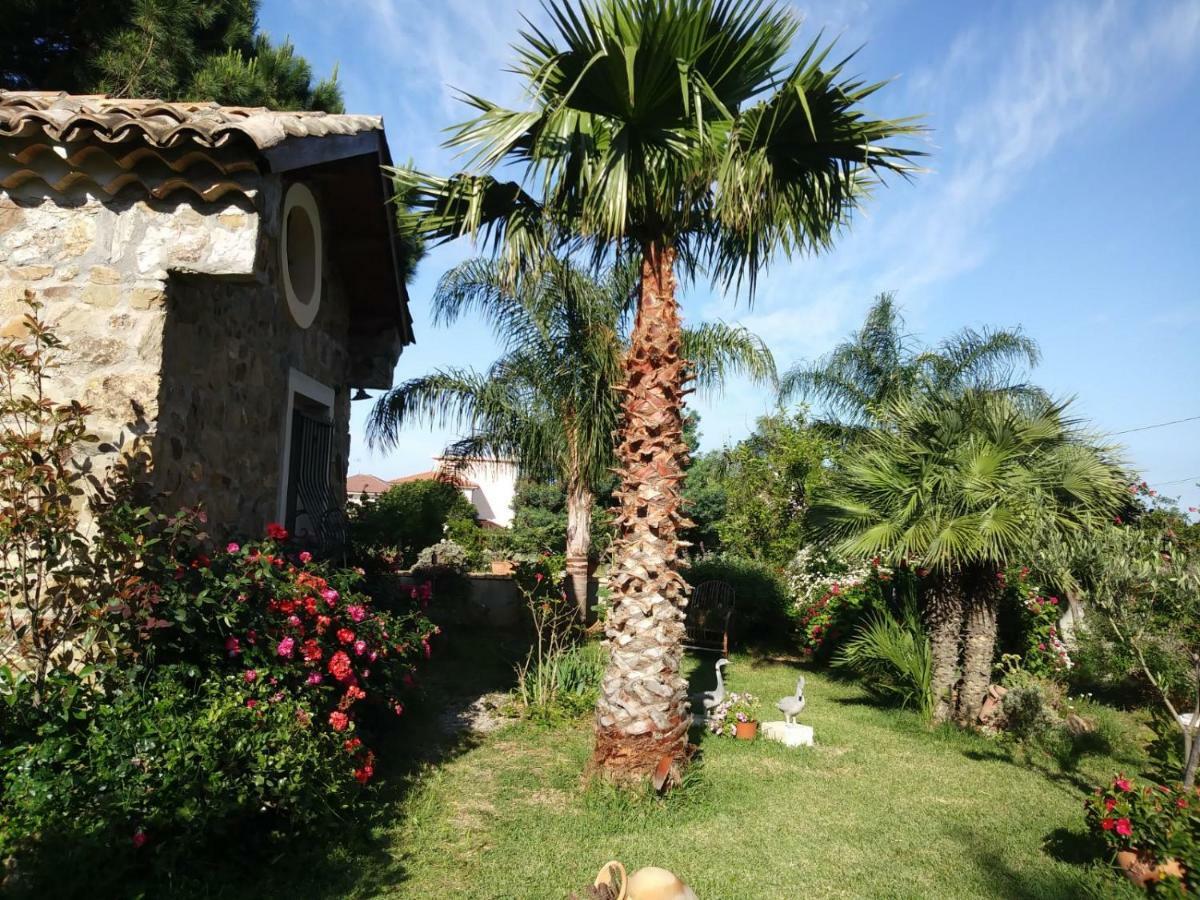 "Giardino Fiorito" Villa Gizzeria Kültér fotó